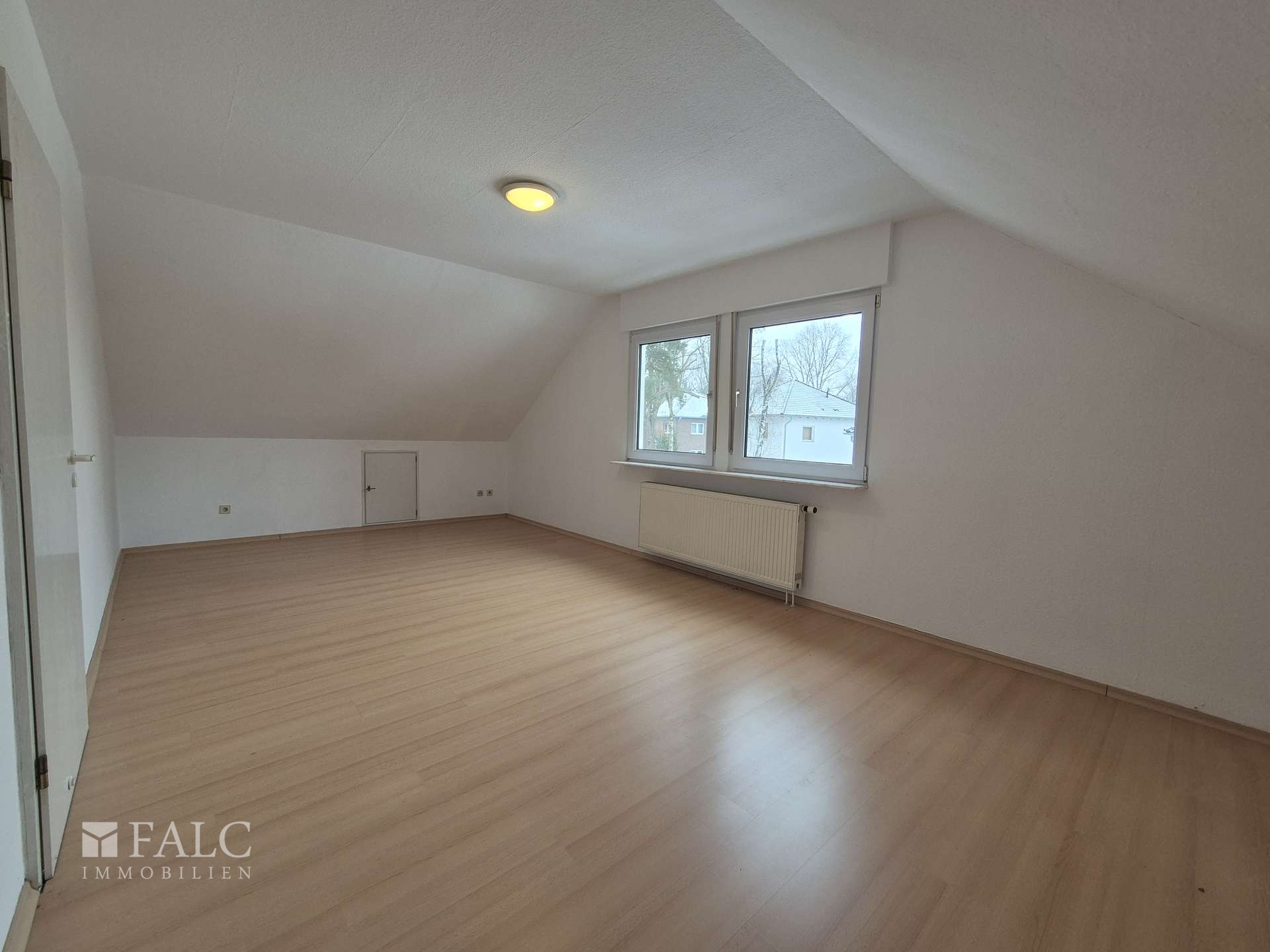 Schlafzimmer Ansicht 1